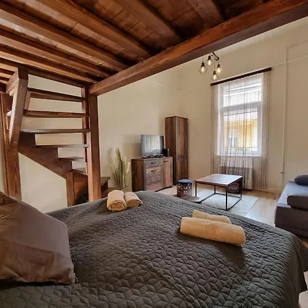 Apartamento Vintage In Center *
