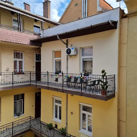 Vintage In Center Apartamento Miskolc